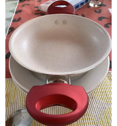 Paila Ceramica Huevo Antiadherente 16 Cm Con Asas Silicona Rojo