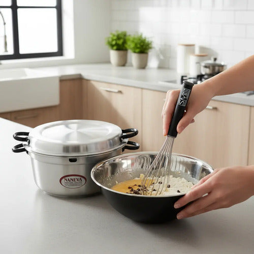 Horno Mágico 28cm, Bowl De Acero Inox. 26cm Y Batidor 30cm  Gris